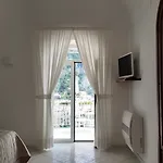 La Positanella - Bright Apartment Positano