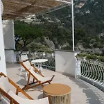 La Positanella - Bright Apartament Positano