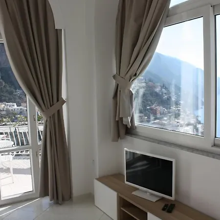 La Positanella - Bright Apartmán